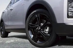 Este SUV es barato como un coche chino pero con una fiabilidad contrastada, un buen maletero y 6.000 € de descuento