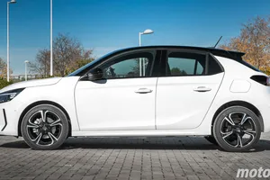 La mejor alternativa al coche chino se hace en España, tiene 4.000 € de descuento, etiqueta ECO y un bajo consumo