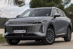 Llega el primer SUV PHEV de la marca china que causa furor, el nuevo Omoda 9 SHS ya tiene precio