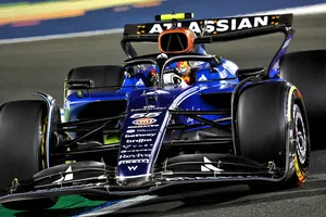 Sainz apunta a la Q3 en Jeddah dando "pequeños pasos" con el Williams