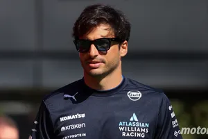 Apagón de Carlos Sainz en Barcelona (con participación de Colapinto)