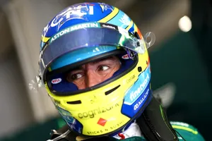 El Aston Martin AMR25 se lo ha hecho pasar tan mal que Alonso sigue sin creérselo