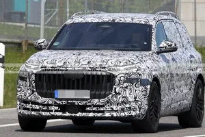 El Audi Q9 Horch irrumpe en Nürburgring, así se deja ver por primera vez el SUV que desafía al GLS de Maybach