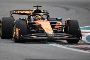 Piastri revierte su mala suerte en Miami y sigue lanzado a por el Mundial