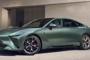 Chery ya ha desestabilizado el mercado con EBRO… y ahora el Exlantix ES apunta directo a las Premium