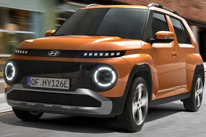 El Hyundai INSTER lo está petando en Europa, gana premios y ahora viene con más equipamiento