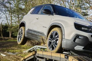 El SUV con alma de 4x4 a precio de SEAT Arona está en oferta con etiqueta ECO y un buen descuento