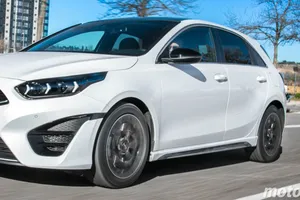 Como el Opel Astra pero a precio de Skoda Fabia, este compacto con 7.200 € de descuento es la oferta que buscas
