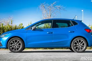 Si buscas un coche barato y no quieres uno chino, este utilitario por 17.000 € es lo que necesitas (y se hace en España)