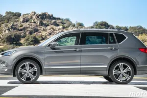 Con más de 10.000 € de descuento este SUV español con hasta 7 plazas pone en apuros al Hyundai Tucson