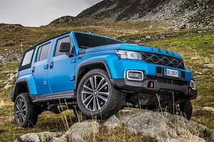 El todoterreno ICH-X K2 llega a España con un precio de derribo para rivalizar con el Land Cruiser y el Jeep Wrangler