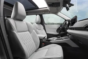 Mitsubishi presenta una oferta imposible de rechazar por su mejor y más grande SUV híbrido enchufable