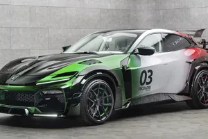MANSORY revoluciona el Ferrari Purosangue con un estilo que es pura provocación