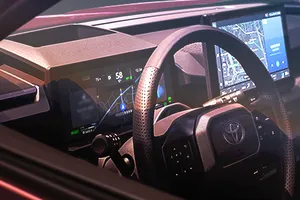 ¿El SUV perfecto? Toyota prepara una revolución con el nuevo RAV4 2026… y está a punto de revelarlo