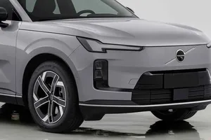 El nuevo Volvo XC70 2026 al descubierto, un SUV PHEV de origen chino cuya autonomía eléctrica te sorprenderá