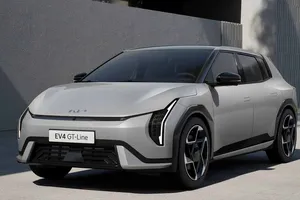 Ya llega el eléctrico más esperado ¿Por qué hay tanto 'hype' con el KIA EV4?