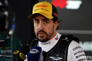 Alonso falla, sobrevive y, finalmente, se luce en Barcelona (pero le preocupan dos cosas del AMR25)