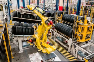 Visitamos la fábrica vallisoletana de Michelin, y conocemos a su nuevo neumático estrella: el Primacy 5
