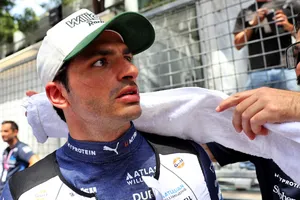 ¿Hizo bien Ferrari en desprenderse de Sainz?: “Tenían sus razones para tomar esa decisión…”