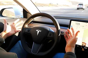 “Inapropiado e inseguro”, la brutal sentencia de Euro NCAP al reclamo estrella de Tesla
