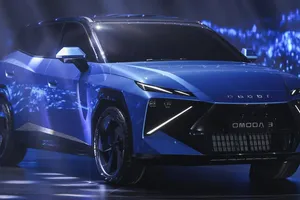 El OMODA 3 quiere ser el nuevo rey de los SUV baratos en Europa, el Dacia Duster y MG ZS no lo van a tener nada fácil