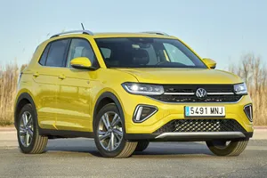 El Volkswagen T-Cross estrena la gama 2026, desaparece un acabado y la oferta se simplifica