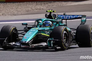 Alonso, doblado tres veces en Austria, anticipa que el AMR26B no estará listo en Bélgica