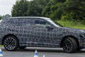 BMW prepara un golpe sobre la mesa con el nuevo X5 eléctrico y más de 1.000 km de autonomía