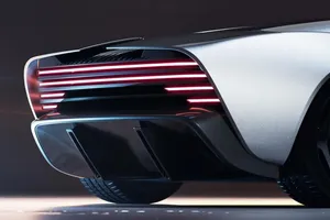 Ian Callum, ex diseñador de Jaguar y Aston Martin, imagina el regreso del XJ220, y el resultado sorprende
