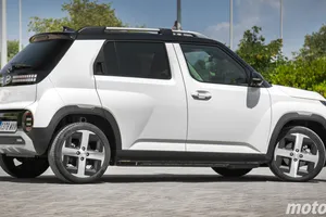 Es barato como un Renault Twingo pero te da 370 km de autonomía, diseño SUV y un gran equipamiento
