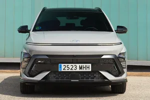 El Hyundai KONA entra en territorio Dacia con este descuentazo: 6.600 € menos, motor turbo y bien equipado