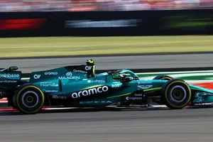 El debut del Aston Martin AMR26B se acerca: fechas y claves del coche de la redención de Newey y Honda