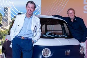 FIAT amplía la gama del Topolino con las versiones Sport y Vilebrequin, y su CEO deja caer: "Ya sabéis cual es mi sueño"