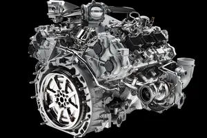El V6 del Maserati MCPura cambia de casa y de combustible: ahora da 653 CV sin consumir ni una gota de gasolina