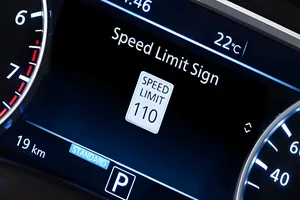 Europa prepara el siguiente paso contra el exceso de velocidad, en 2030 tu coche decidirá cuánto puede acelerar