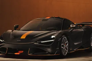 El McLaren 788HS estrena un V8 de 788 CV, supera al 720S en potencia pero no en velocidad