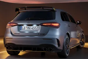 Mercedes-AMG A 45 S 4MATIC+ Final Edition, el compacto más loco se despide rozando los 100.000 euros