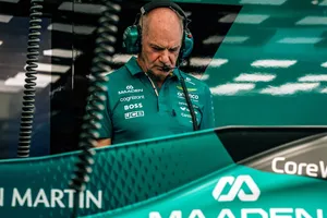 Newey da todo lujo de detalles sobre el origen del desastre del Aston Martin AMR26: la culpa fue principalmente suya