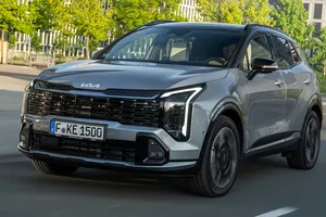 El KIA Sportage que hace más de 1.000 km por depósito baja 7.300 € y, con la etiqueta ECO, es el SUV ideal para viajeros incansables