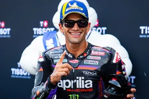 Rivola, CEO de Aprilia, corona a Jorge Martín, nuevo líder del Mundial: "Cuando es tiempo de trabajar, hace lo correcto"