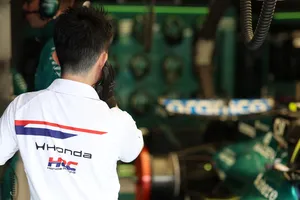 Aston Martin esperaba más del motor Honda: «Ni de lejos es suficiente»