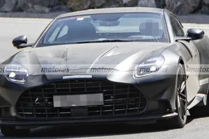 El nuevo Aston Martin Vanquish S ya está en pruebas, el V12 de 835 CV será una locura todavía más brutal por una razón