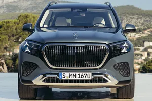 Mercedes-Maybach pone precio al GLS más lujoso: 17 Dacia Sandero o 13 SEAT Ibiza cuesta el SUV que desafía al Range Rover