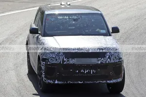 El Range Rover Sport 2027 se prepara para cambiar de cara, pero guarda lo mejor para dentro