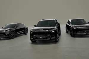 Llega la Black Collection de Smart, diseño más deportivo y nuevos acabados interiores para toda la gama SUV