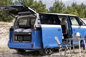 La Volkswagen ID. California Cruise ya está aquí, la camper eléctrica que le faltaba al ID. BUZZ