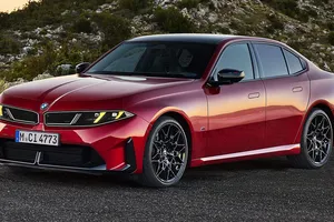 Llega el nuevo BMW Serie 3 2027 con motores de gasolina de hasta 443 CV, diseño tipo i3 y mucha tecnología