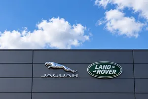 Jaguar Land Rover pasa de ganar 2.500 millones a solo 14 y prepara hasta 4.000 despidos