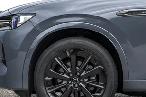 Mazda esperaba mucho más de los CX-60 y CX-80 y ya prepara cambios como nunca antes para darles la vuelta