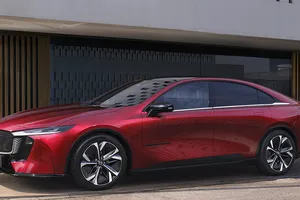El Mazda6e corrige su gran problema, este eléctrico ahora carga a 200 kW en lugar de los 90 kW de antes